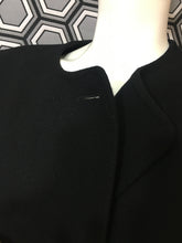 Charger l'image dans la galerie, Superbe veste Christian Lacroix taille 42
