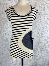 Charger l&#39;image dans la galerie, Ensemble haut et boléro Jean-Paul Gaultier taille 36
