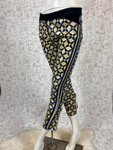 Charger l&#39;image dans la galerie, Pantalon Balenciaga taille 36
