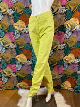 Charger l&#39;image dans la galerie, Pantalon Cavalli taille 42
