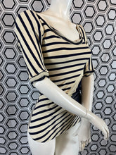 Charger l&#39;image dans la galerie, Ensemble haut et boléro Jean-Paul Gaultier taille 36
