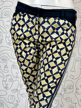 Charger l&#39;image dans la galerie, Pantalon Balenciaga taille 36
