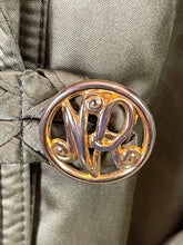 Charger l&#39;image dans la galerie, Manteau matelassé kaki Nina Ricci taille 38
