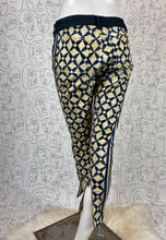 Charger l&#39;image dans la galerie, Pantalon Balenciaga taille 36
