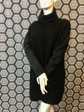 Charger l'image dans la galerie, Robe Stella McCartney taille 42
