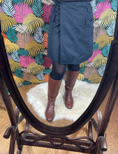 Charger l&#39;image dans la galerie, Jupe Hugo Boss taille 40
