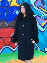 Charger l'image dans la galerie, Superbe manteau cachemire et Renard noir taille 36/38
