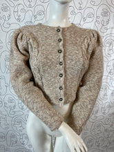 Charger l&#39;image dans la galerie, Gilet Autrichien taille 38
