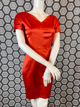 Charger l'image dans la galerie, Robe Laurel vintage taille 36
