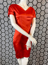 Charger l'image dans la galerie, Robe Laurel vintage taille 36
