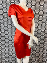 Charger l'image dans la galerie, Robe Laurel vintage taille 36
