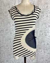 Charger l&#39;image dans la galerie, Ensemble haut et boléro Jean-Paul Gaultier taille 36
