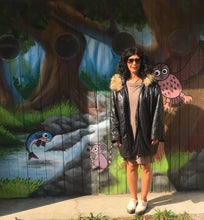 Charger l&#39;image dans la galerie, Manteau en cuir et col Renard Max Mara taille 42
