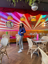 Charger l&#39;image dans la galerie, Pantalon Balenciaga taille 36
