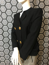 Charger l'image dans la galerie, Superbe veste Christian Lacroix taille 42
