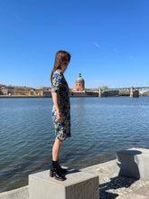 Charger l'image dans la galerie, Superbe robe Yves Saint Laurent taille 42
